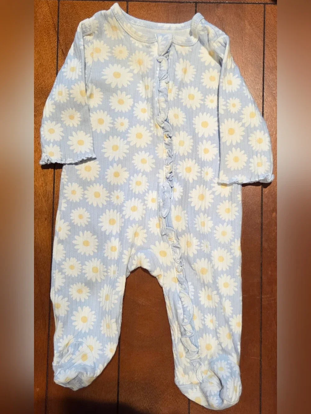 3M Baby Girl Bundle of 6 Footies.  Gently Used